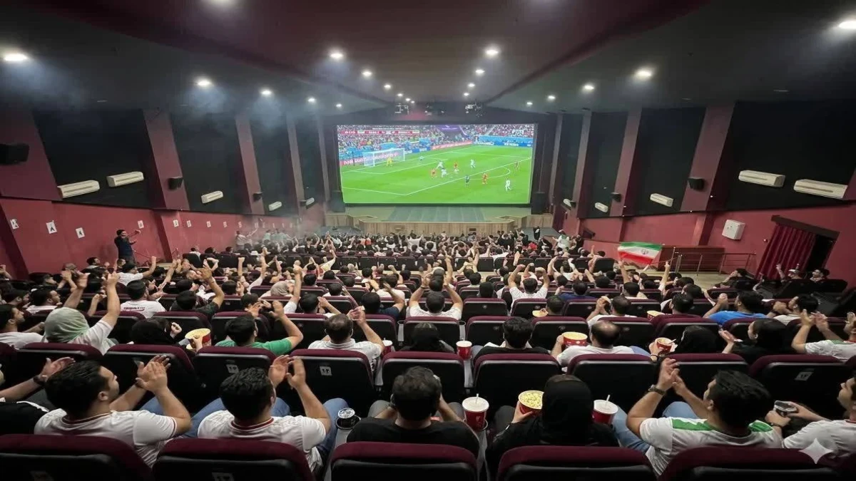 فروش آنلاین بلیت پخش زنده فوتبال رکورد زد؛۲ ۱ میلیارد تومان تا غروب شنبه!