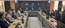 نشست صمیمانه دکتر ادیانی با کارکنان شرکت آتیه سازان حافظ برگزار شد